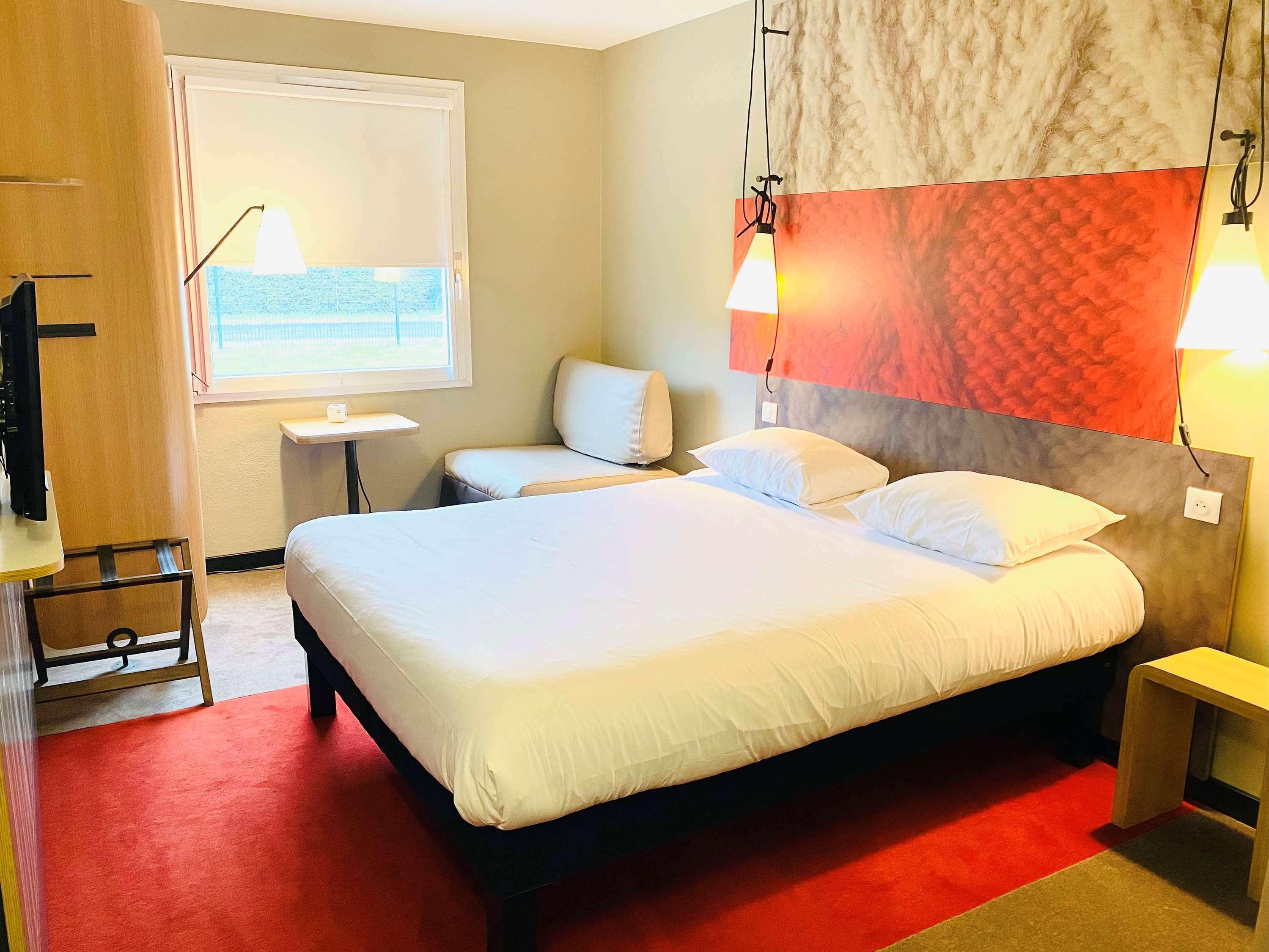 Ibis Budget Caen Porte De Bretagne Bretteville-sur-Odon Zewnętrze zdjęcie