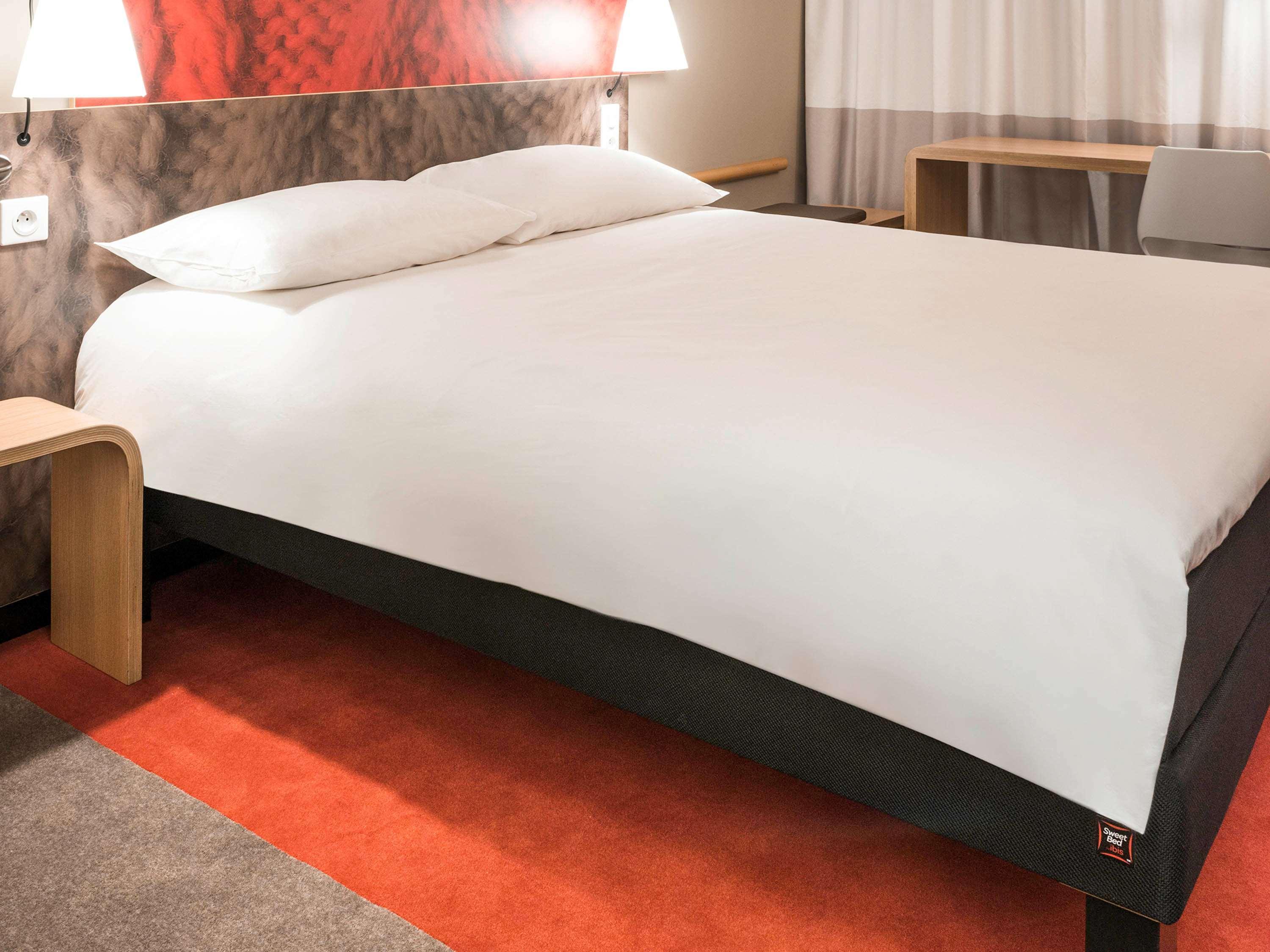 Ibis Budget Caen Porte De Bretagne Bretteville-sur-Odon Zewnętrze zdjęcie