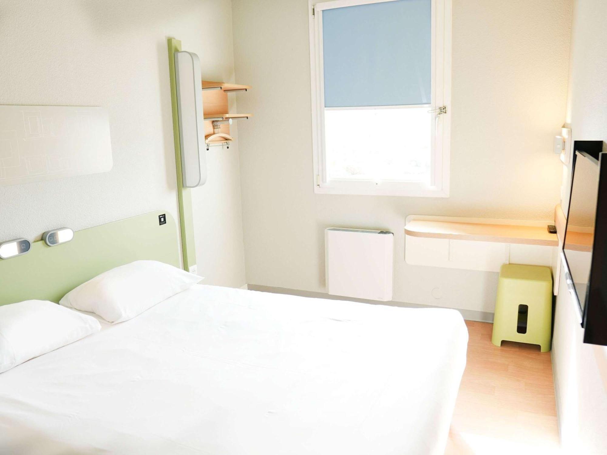 Ibis Budget Caen Porte De Bretagne Bretteville-sur-Odon Zewnętrze zdjęcie