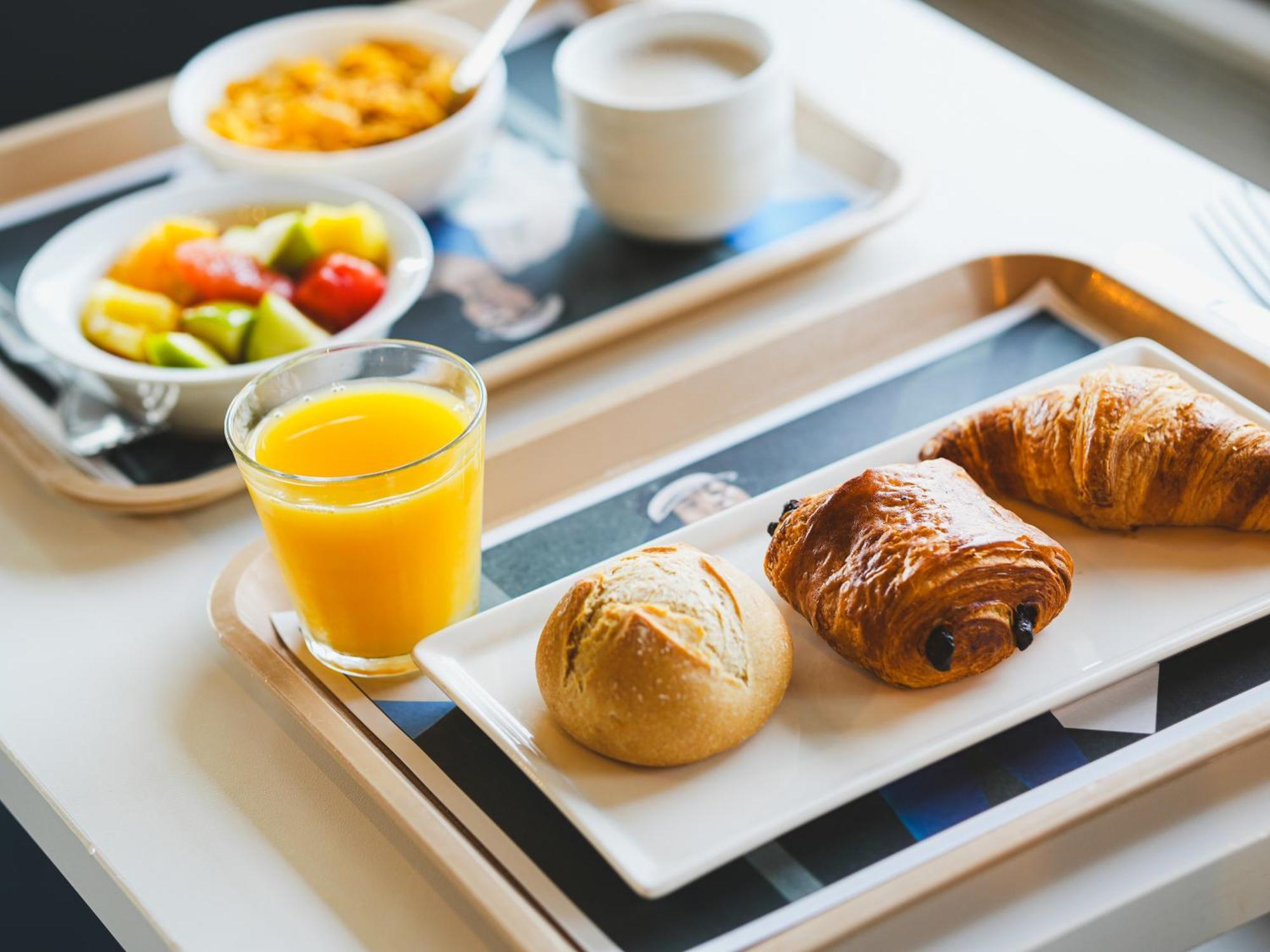 Ibis Budget Caen Porte De Bretagne Bretteville-sur-Odon Zewnętrze zdjęcie