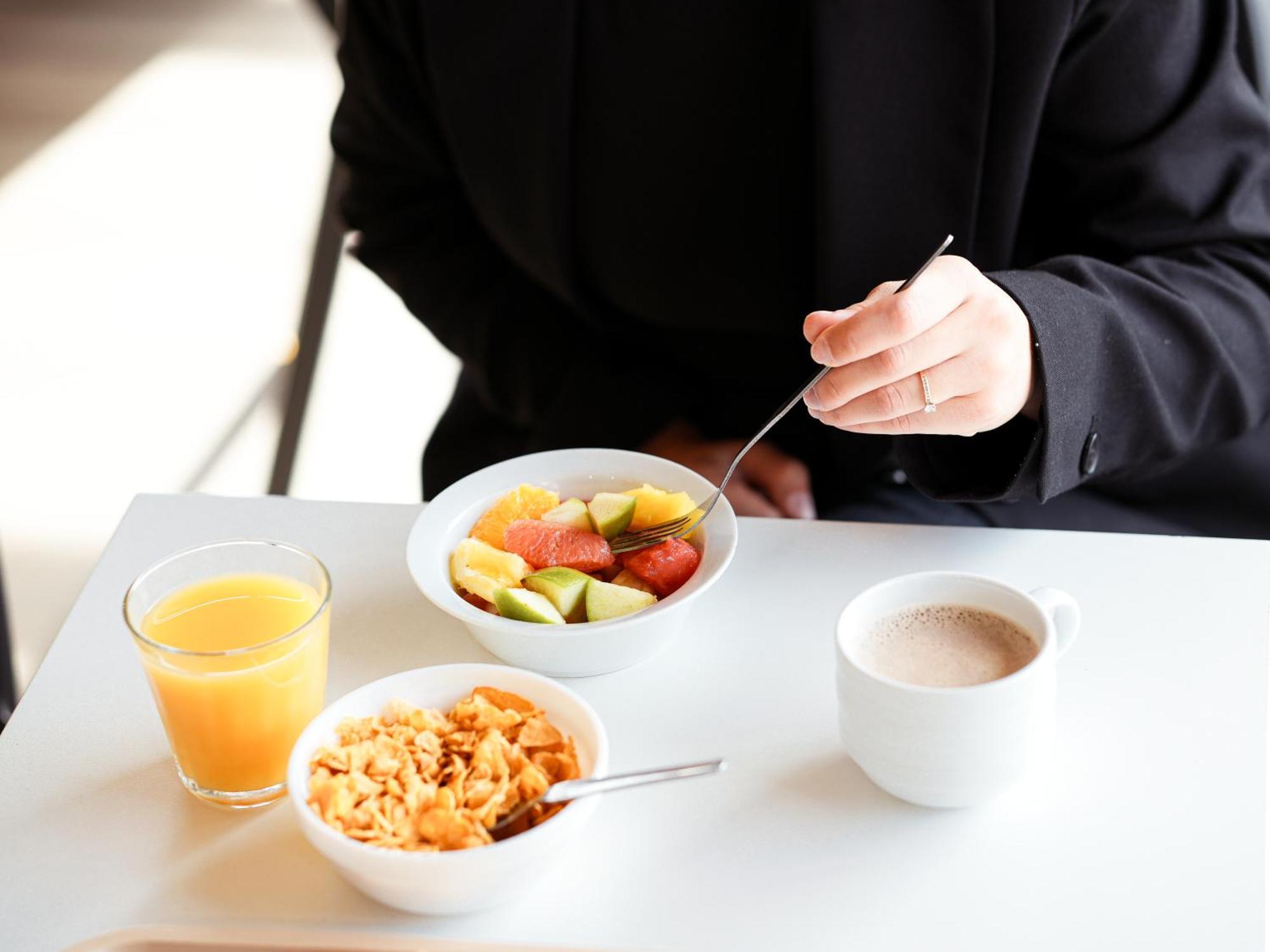 Ibis Budget Caen Porte De Bretagne Bretteville-sur-Odon Zewnętrze zdjęcie