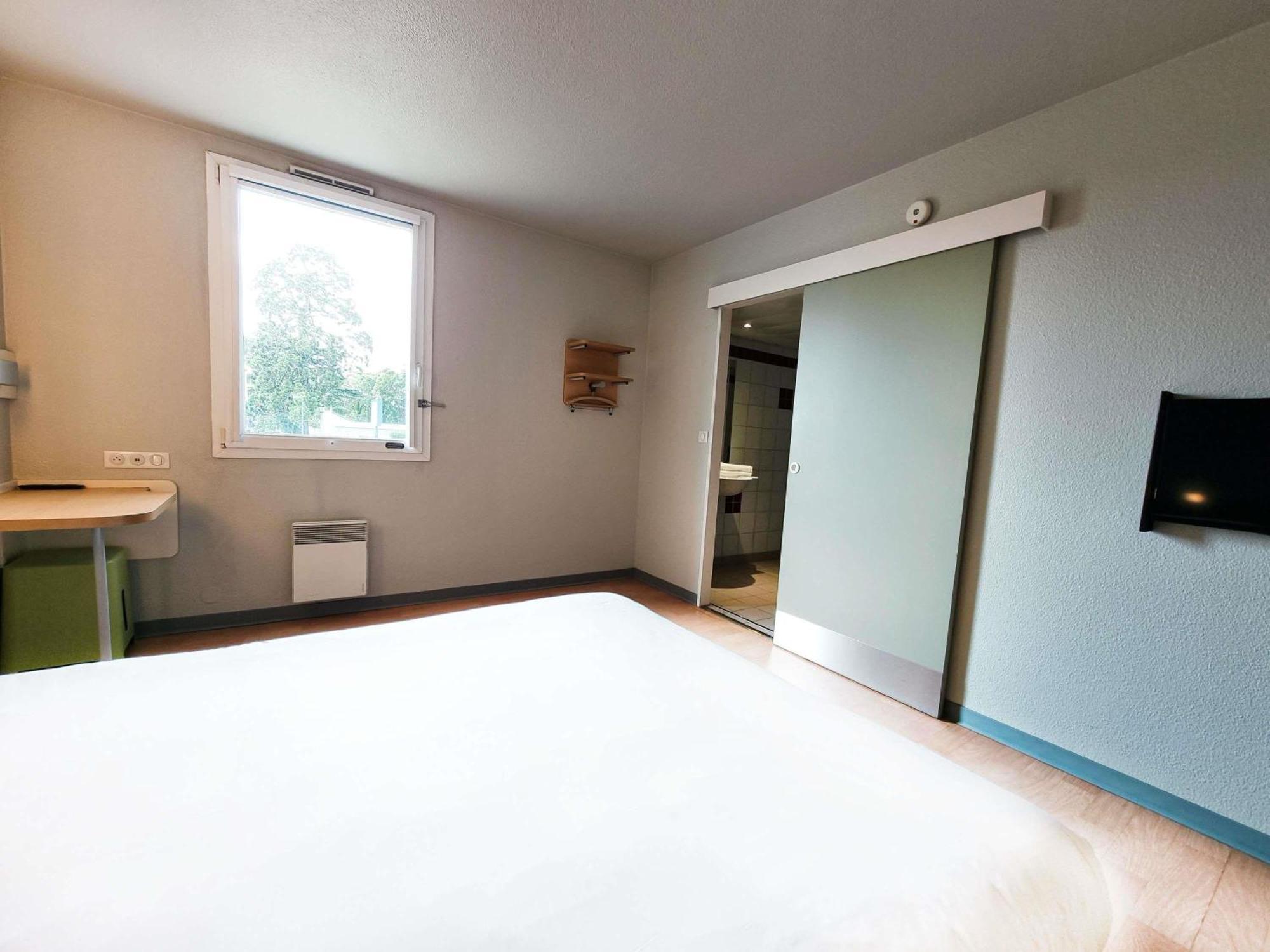 Ibis Budget Caen Porte De Bretagne Bretteville-sur-Odon Zewnętrze zdjęcie